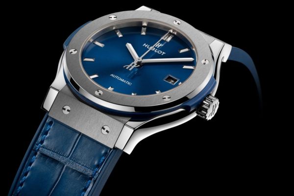 Hublot - Classic Fusion Titanium Blue 42 mm - Valer Nice - Horlogerie